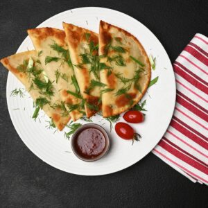 Chebureky (fried turnovers) med fläskkött